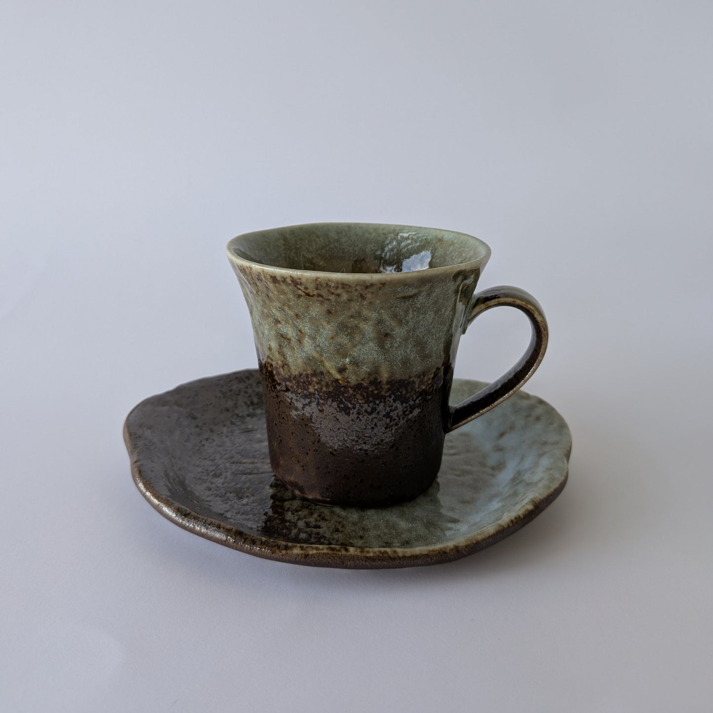 Kiseki Two-toned Cup & Saucer Set