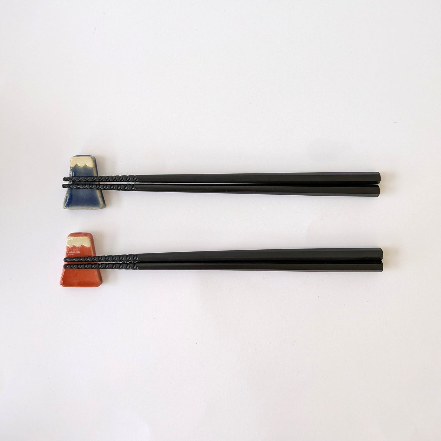Fuji Chopsticks with Chopstick Rest (Set of 2 Pairs)