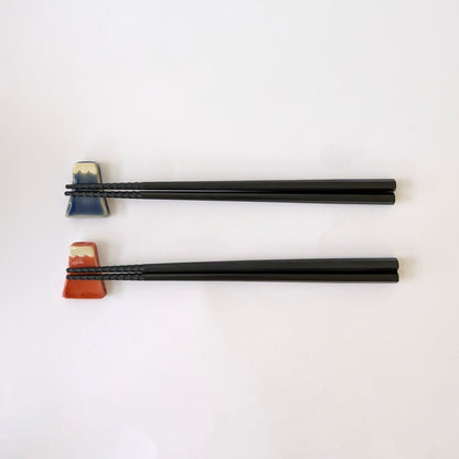 Fuji Chopsticks with Chopstick Rest (Set of 2 Pairs)
