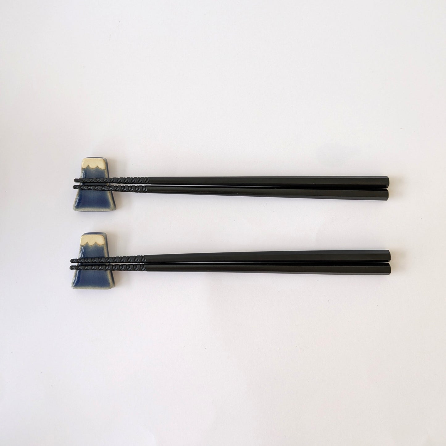 Fuji Chopsticks with Chopstick Rest (Set of 2 Pairs)
